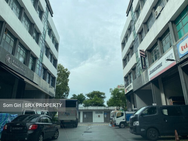 Kaki Bukit B2 | 4-storey Terrace | Can apply for dormitory (D14), Factory #624197131
